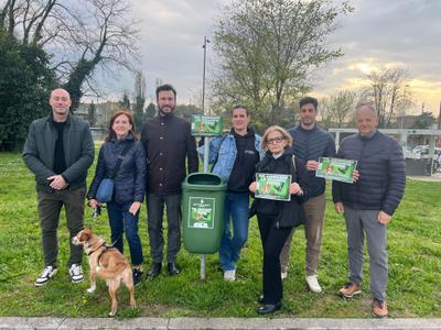 “Ne abbiamo le scarpe piene”: prosegue la campagna per il decoro&nbsp;urbano